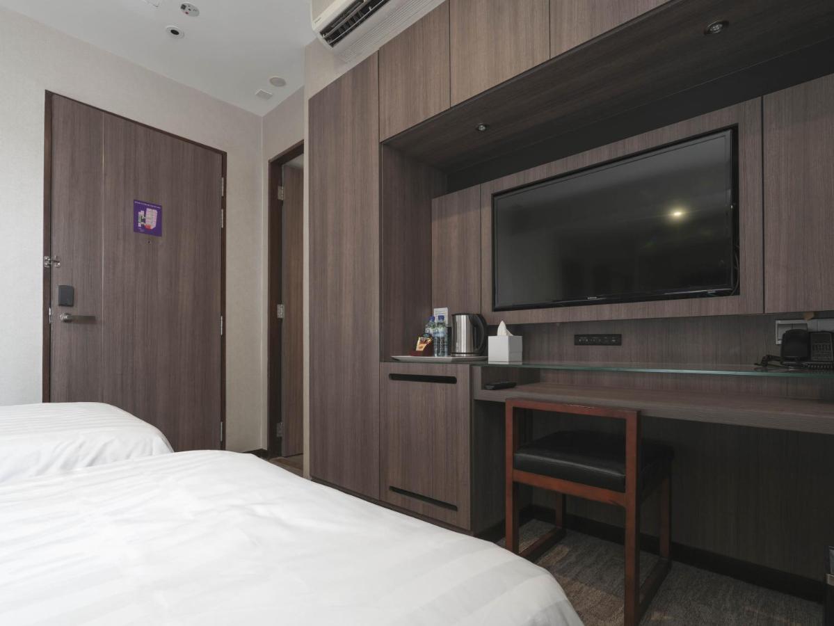 Amrise Hotel Kitchener 싱가포르 외부 사진